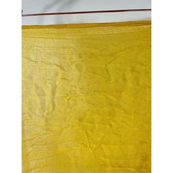 Yellow scarf - Picture 2 of 2